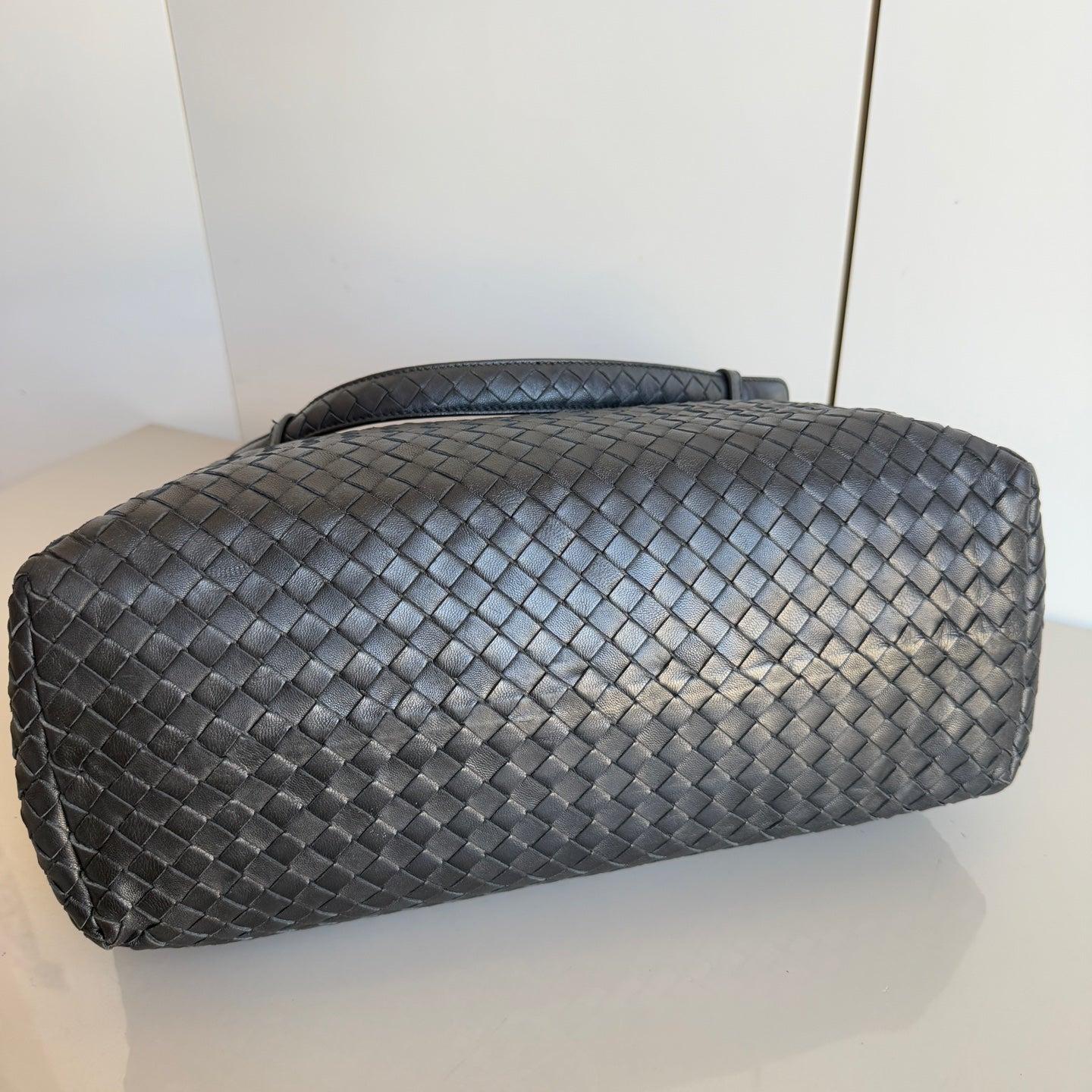 Bottega Veneta Garda Borsa a tracolla Intrecciato Nappa Nero Grande 33cm 1