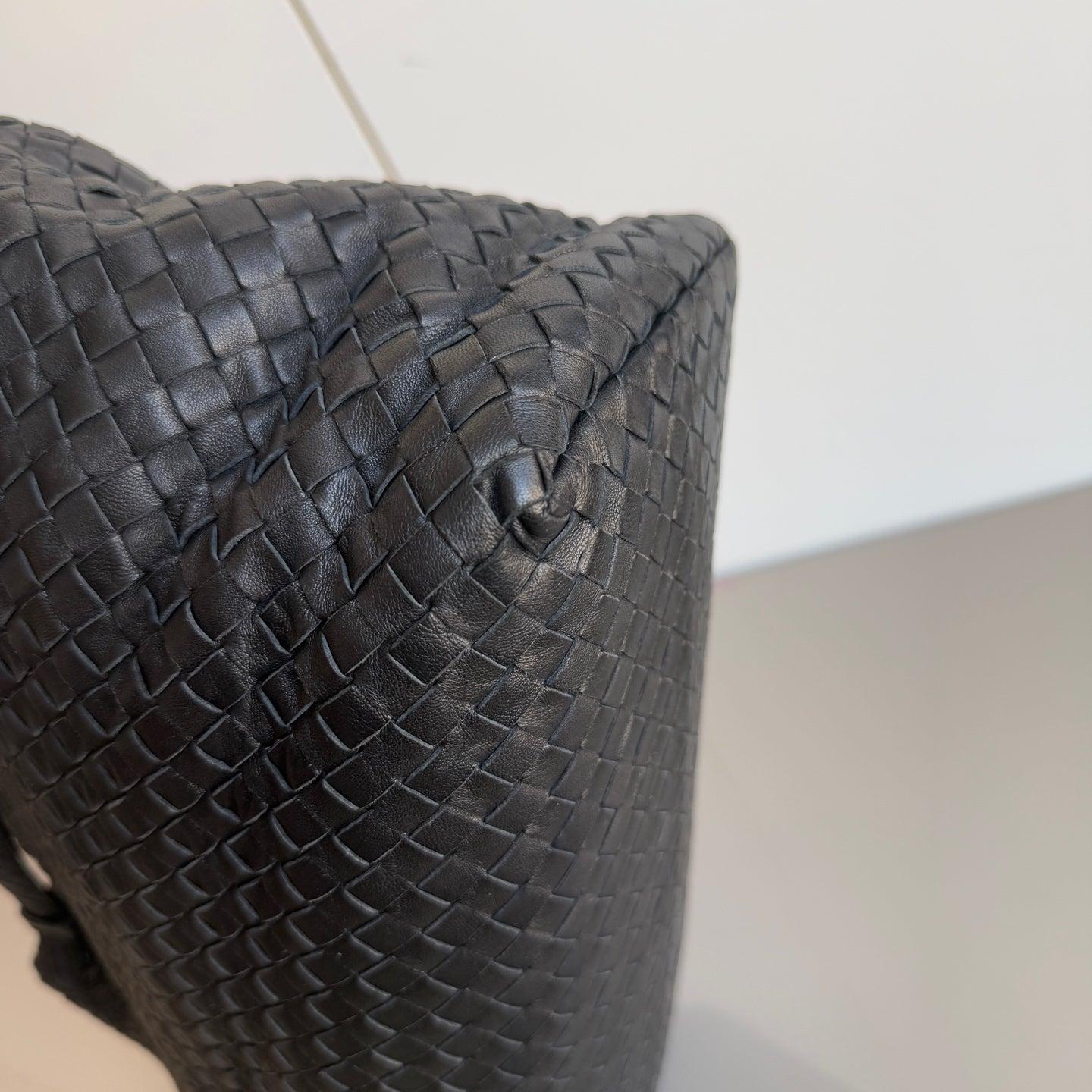 Bottega Veneta Garda Borsa a tracolla Intrecciato Nappa Nero Grande 33cm 4
