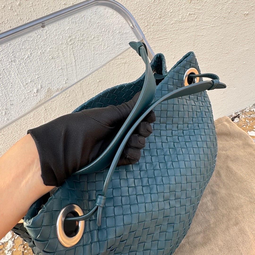Bottega Veneta Garda Teal Blue Intrecciato Nappa Leather Large 33cm For Sale 12