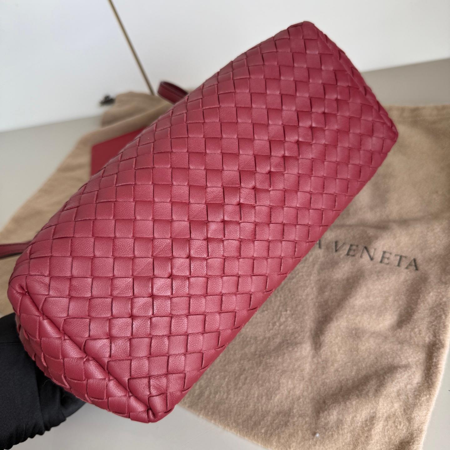 Bottega Veneta Garda Tote Burgund Intrecciato Leder Medium 25cm im Angebot 2