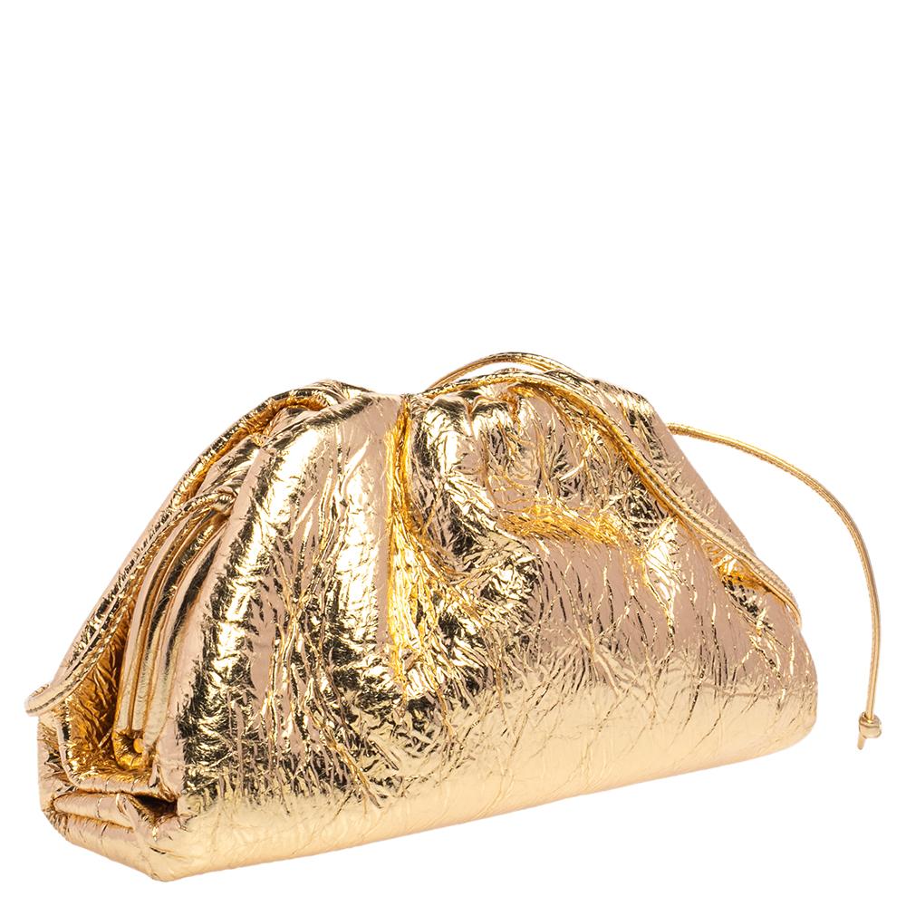 bottega mini pouch gold