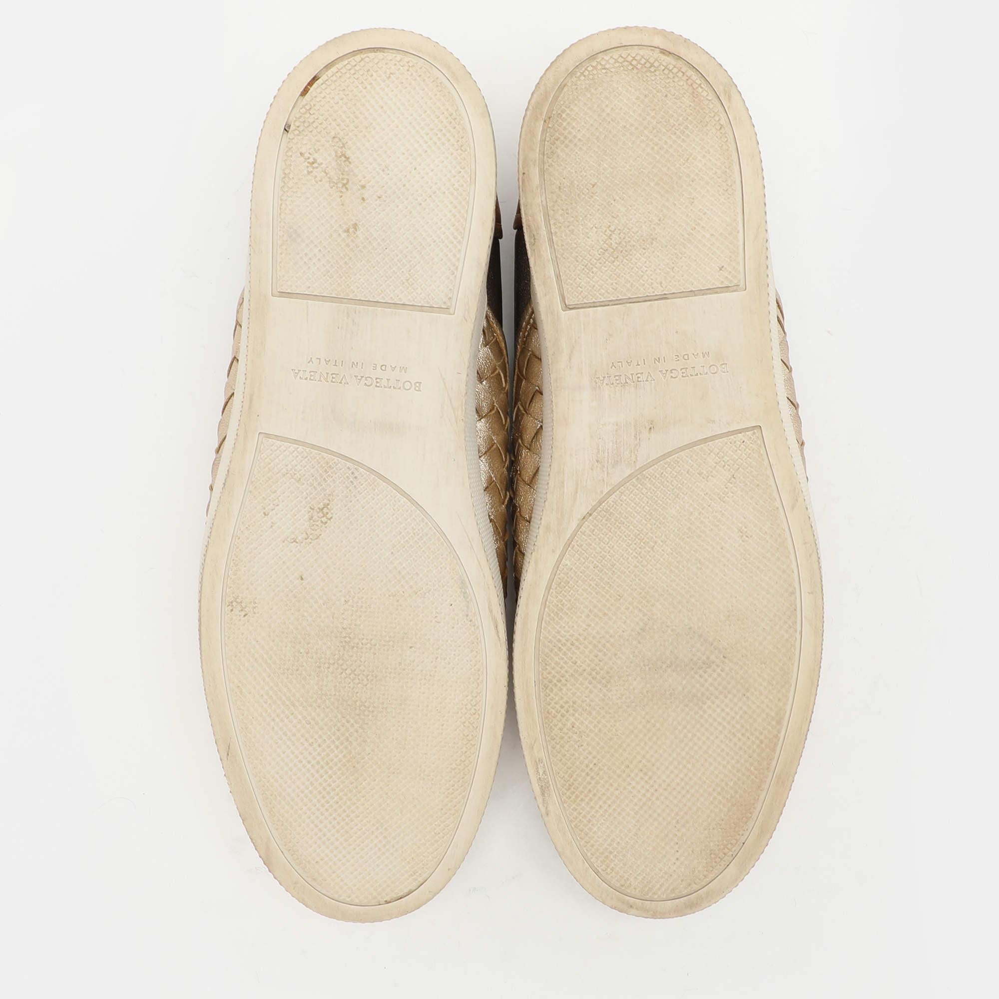 Bottega Veneta Gold/Silber Intrecciato Leder Dodger Slip On Turnschuhe Größe 40 im Angebot 1