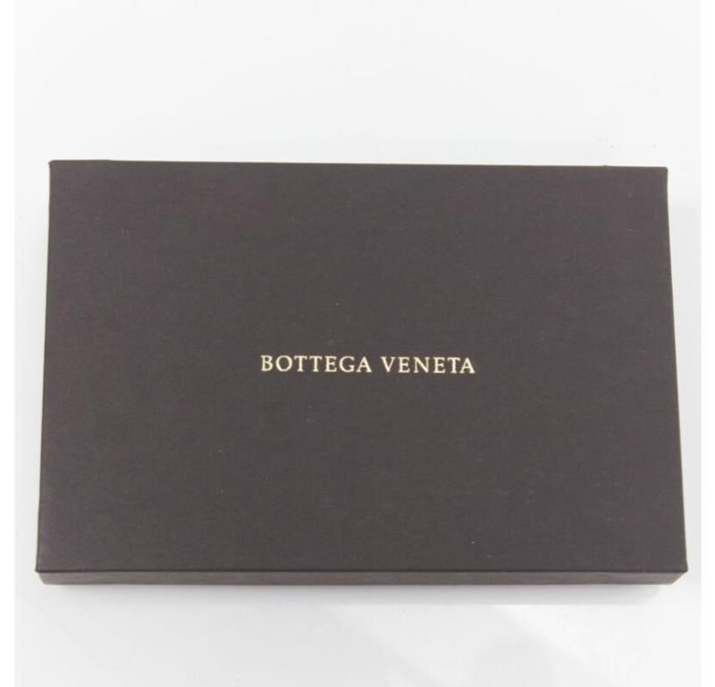 Bottega Veneta, collana con catena girocollo BV ID in tono oro in vendita 6