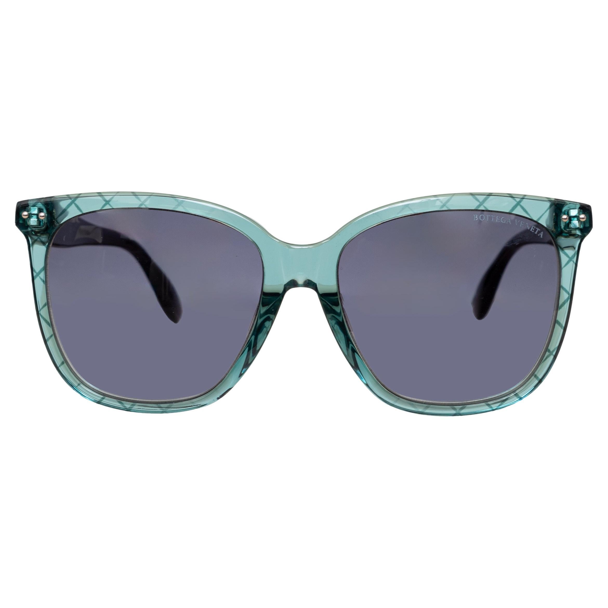 Bottega Veneta Gradient Sunglasses - '20s For Sale