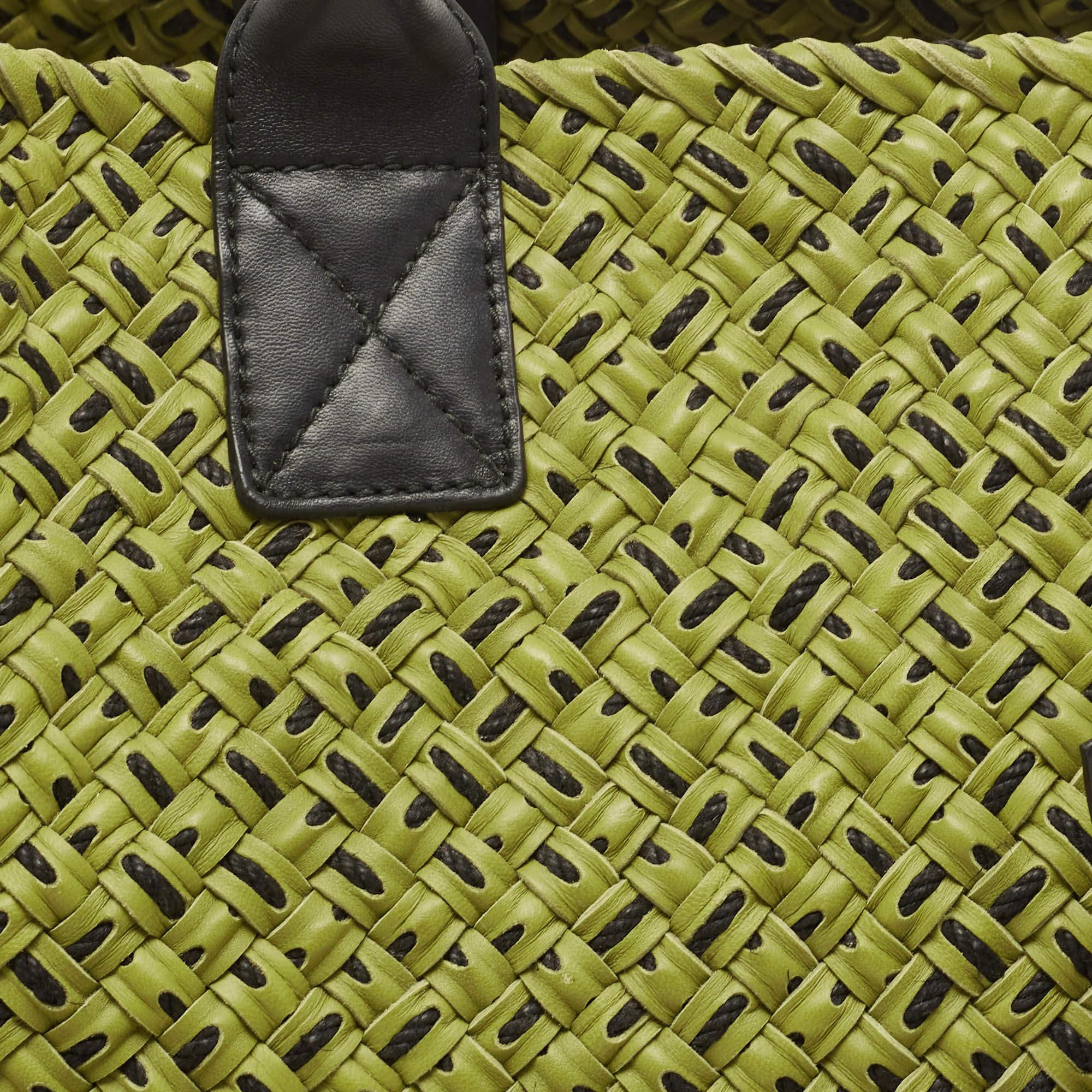 Bottega Veneta Green/Black Intrecciato Leather Cabat Tote 6