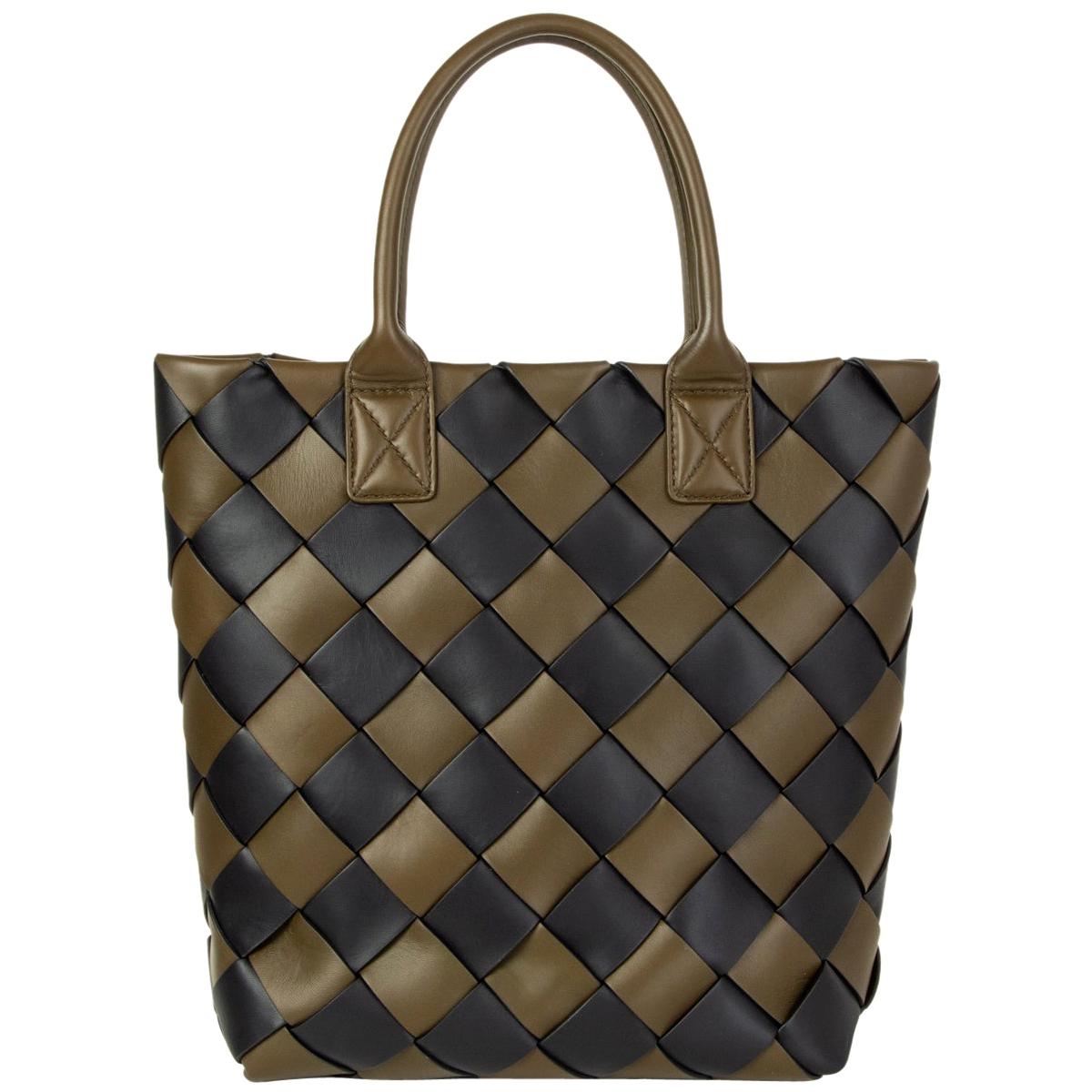BOTTEGA green and black leather MAXI CABAT 30 Tote Bag at