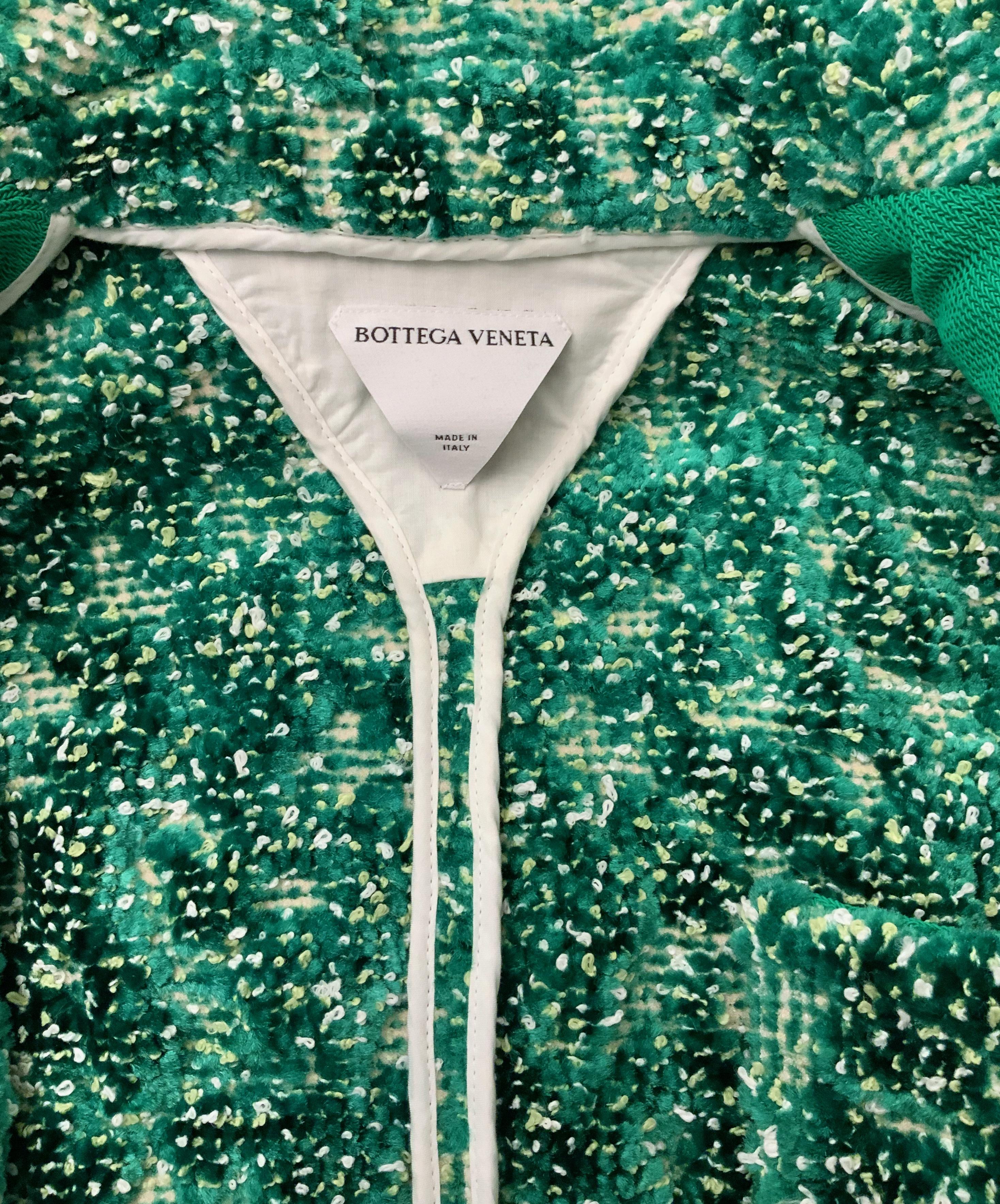 Bottega Veneta Green Chenille Single Breasted Croppped Jacket 3