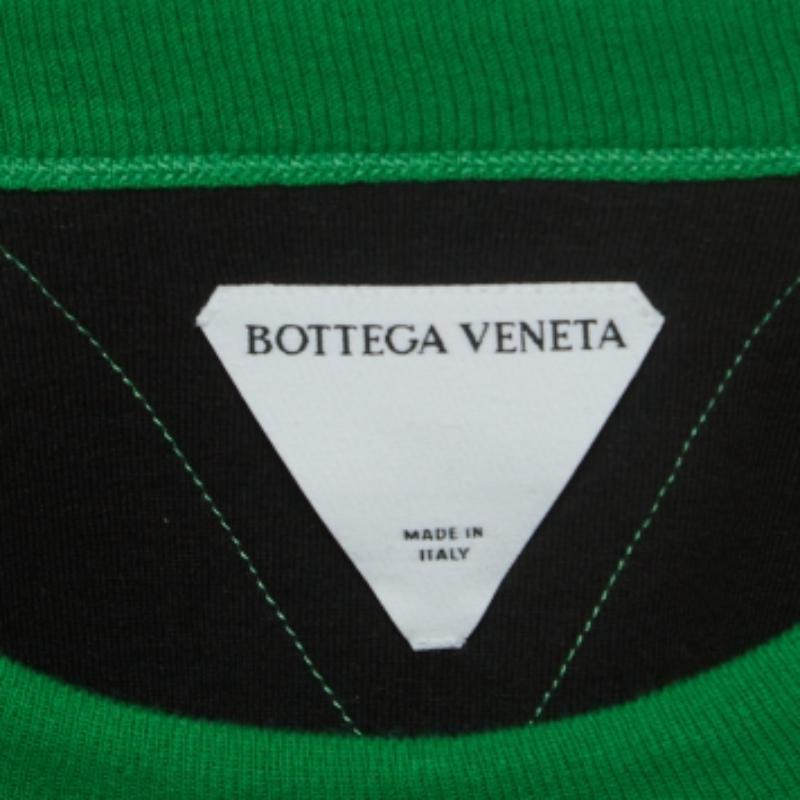 Bottega Veneta Greene & Greene Cotone Doppio Strato Maglietta a Collo Rotondo M. T. I. In condizioni buone a Dubai, Al Qouz 2
