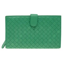 Bottega Veneta Green Intrecciato Leather Continental Wallet