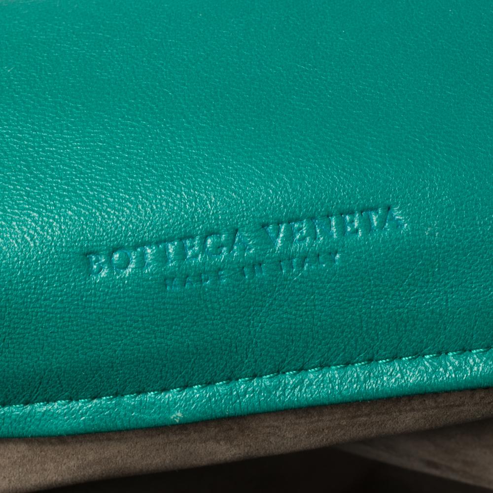 Bottega Veneta Green Intrecciato Leather Drawstring Flap Shoulder Bag 1