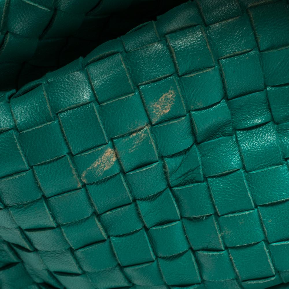 Bottega Veneta Green Intrecciato Leather Drawstring Flap Shoulder Bag 2