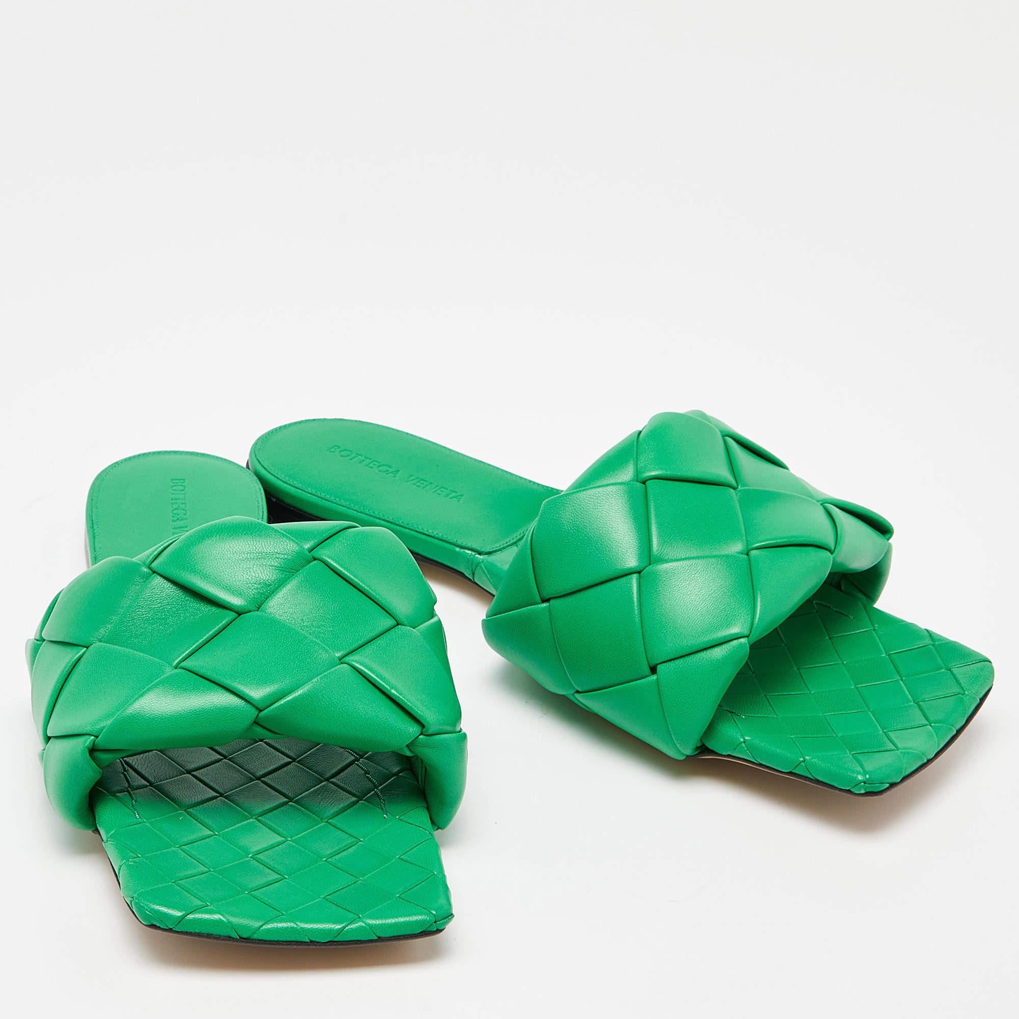 Women's Bottega Veneta Green Intrecciato Leather Lido Slide Flats Size 42