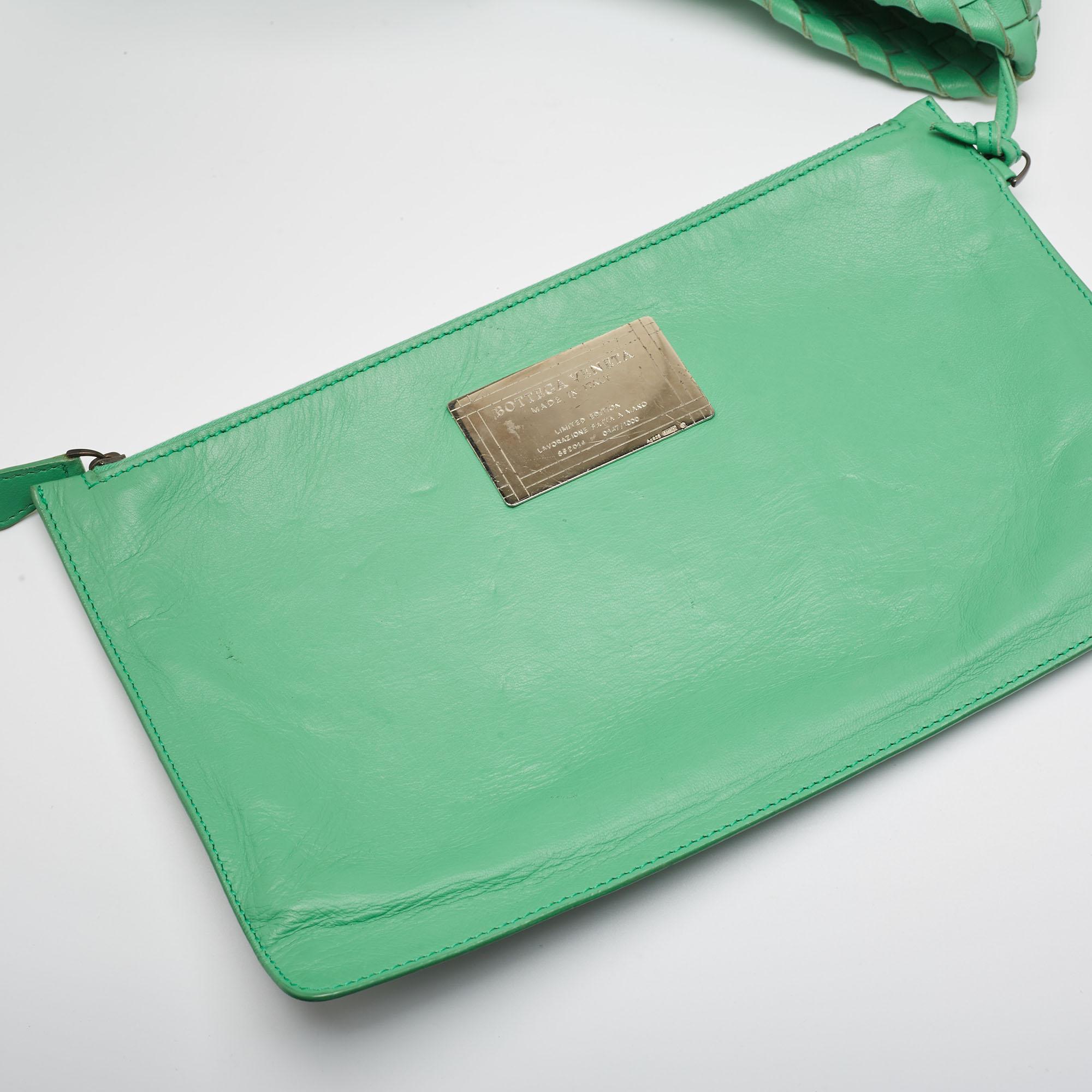 Bottega Veneta Green Intrecciato Leather  Limited Edition 0147/1000 Cabat Tote For Sale 13