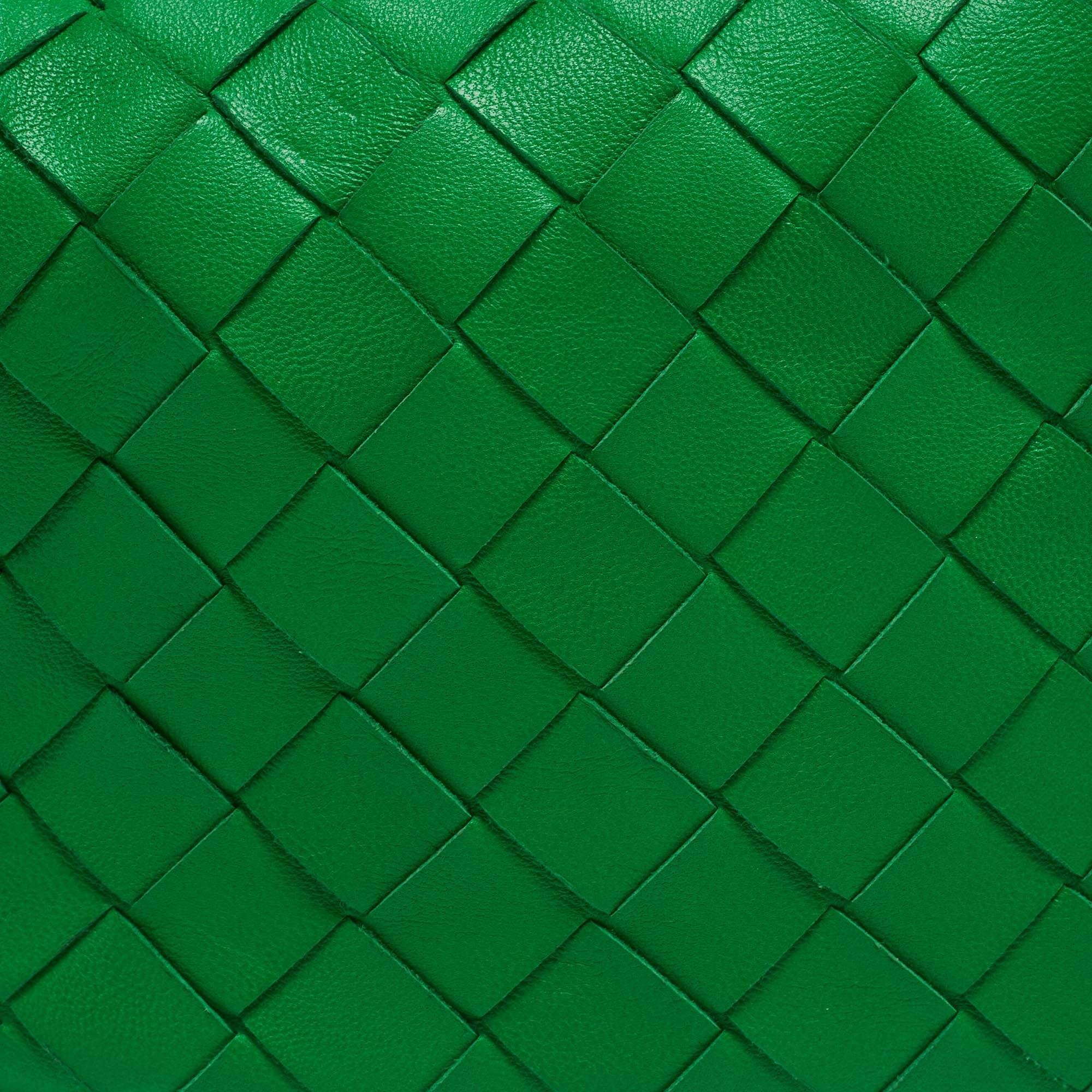 Bottega Veneta Green Intrecciato Leather Mini Jodie Hobo 6