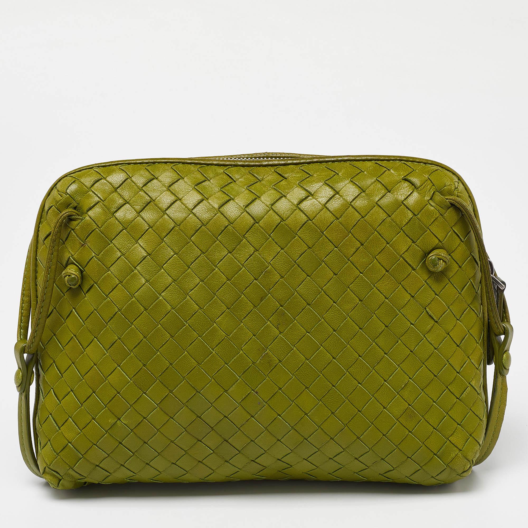 Women's Bottega Veneta Green Intrecciato Leather Nodini Crossbody Bag