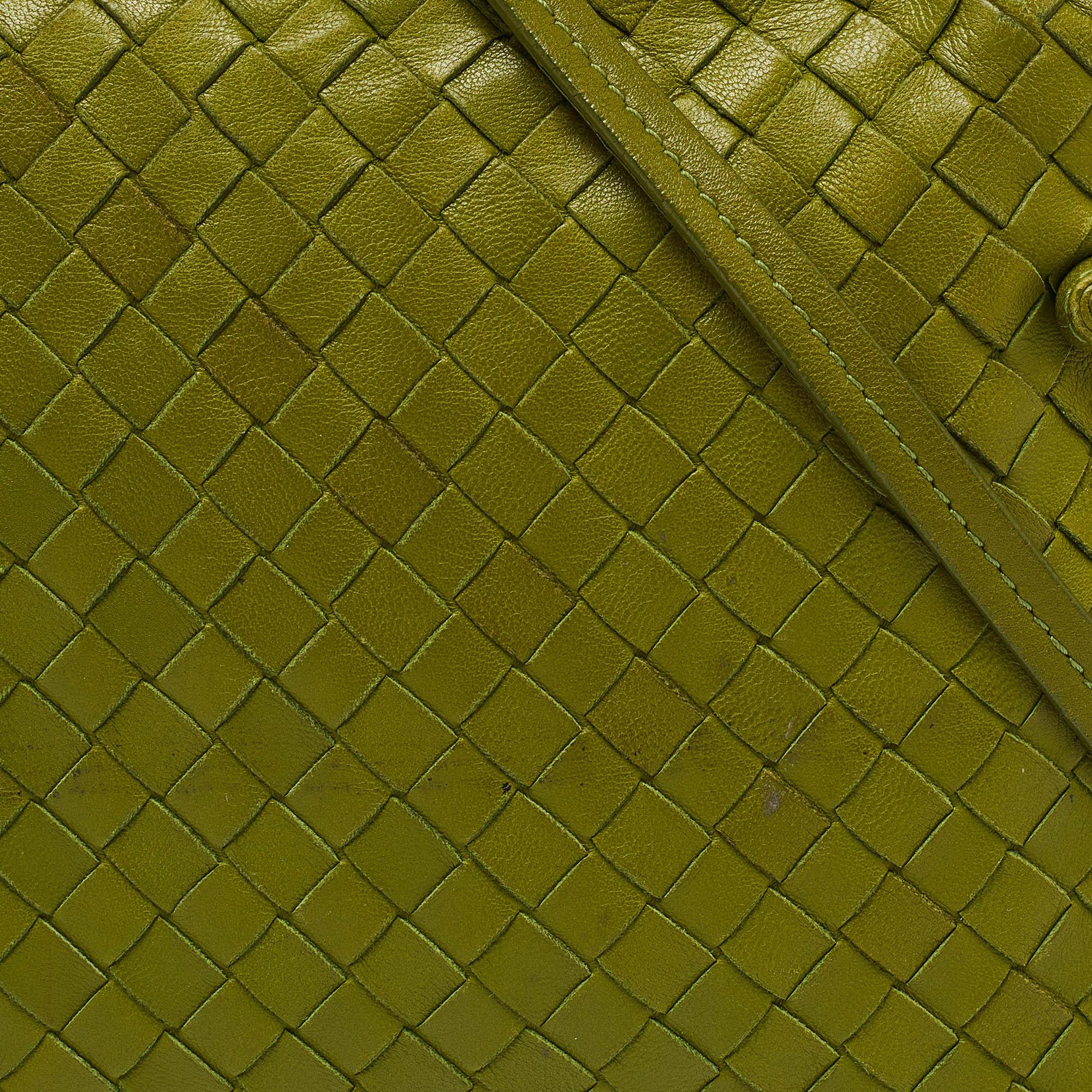 Bottega Veneta Green Intrecciato Leather Nodini Crossbody Bag 1