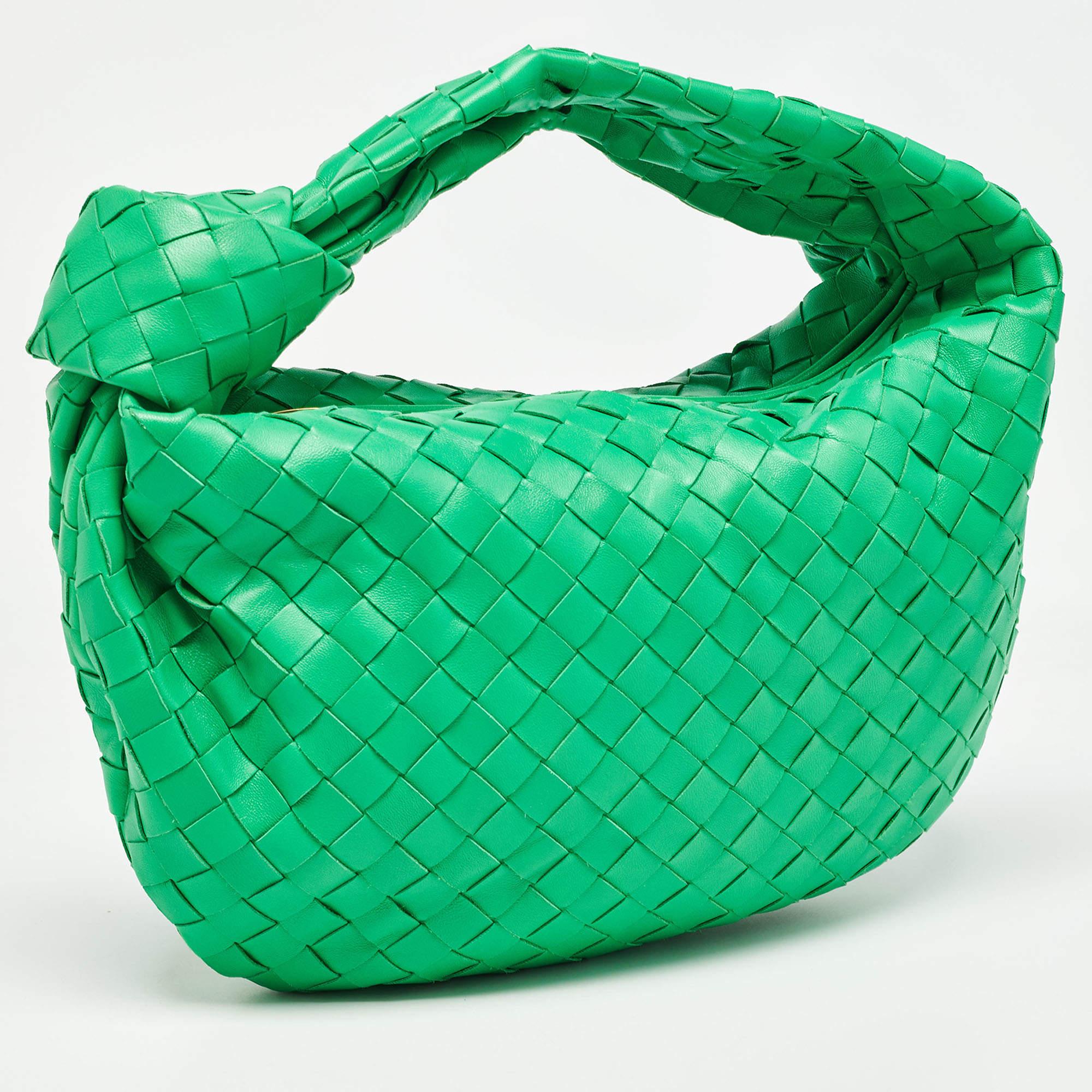 Verde Bottega Veneta Greene & Greene Intrecciato in pelle Teen Jodie Hobo in vendita