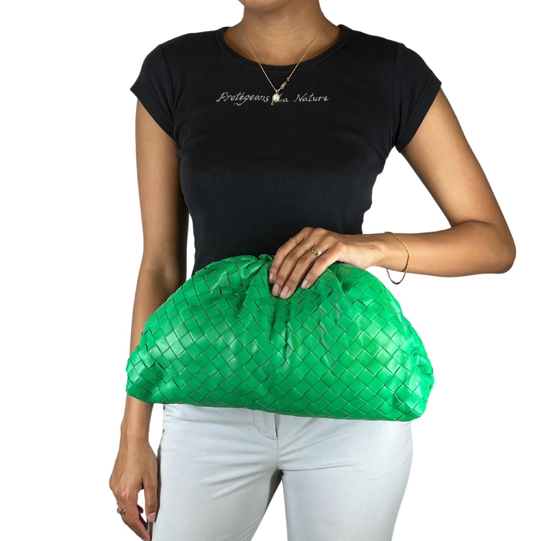 Bottega Veneta Green Intrecciato Leather The Pouch Clutch Bag 2