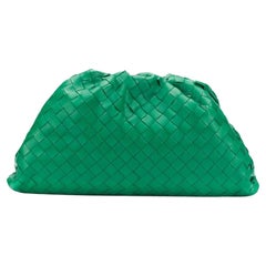 Bottega Veneta Green Intrecciato Leather The Pouch Clutch Bag