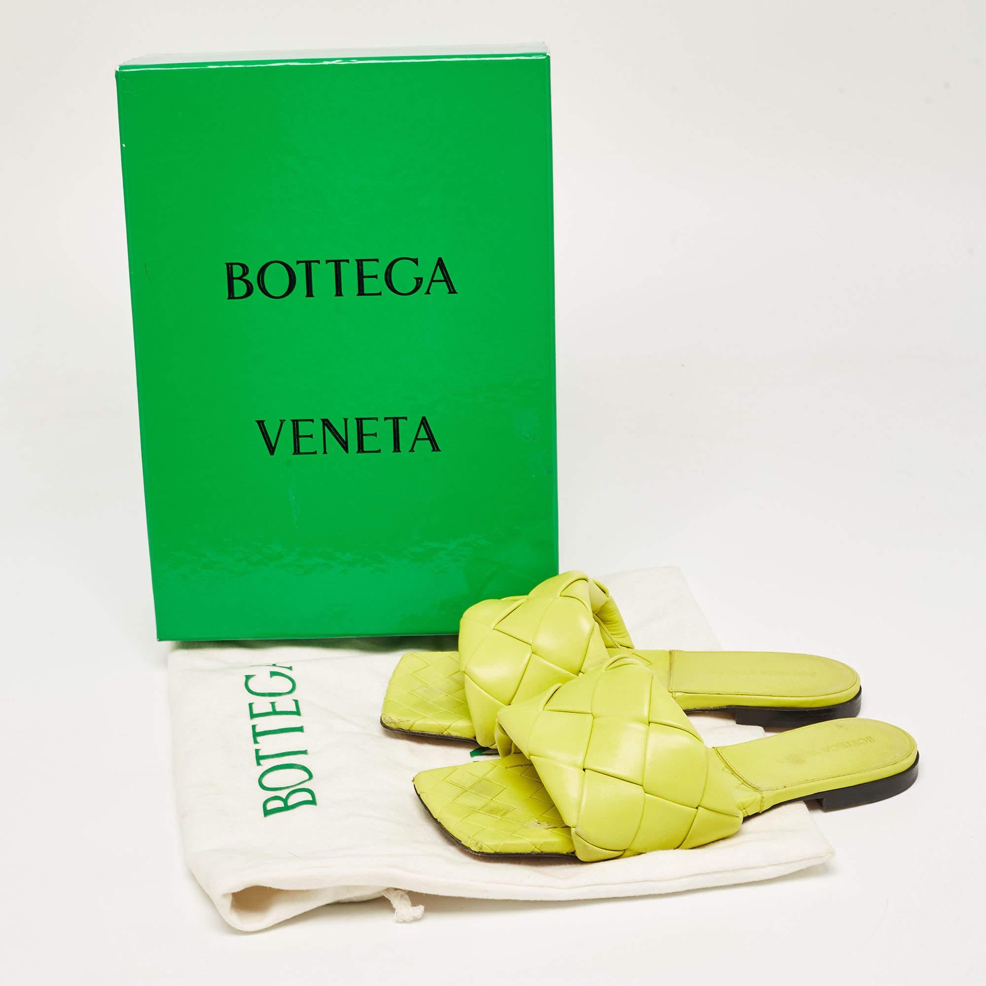 Bottega Veneta Green Leather Lido Slides Size 38.5 For Sale 5