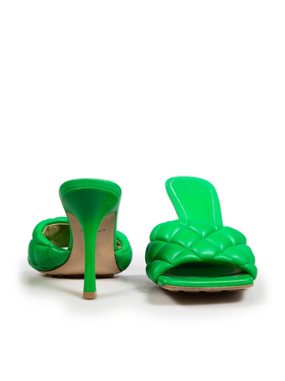 Bottega Veneta Green Leather Quilted Mules Size IT 38 In Good Condition In London, GB