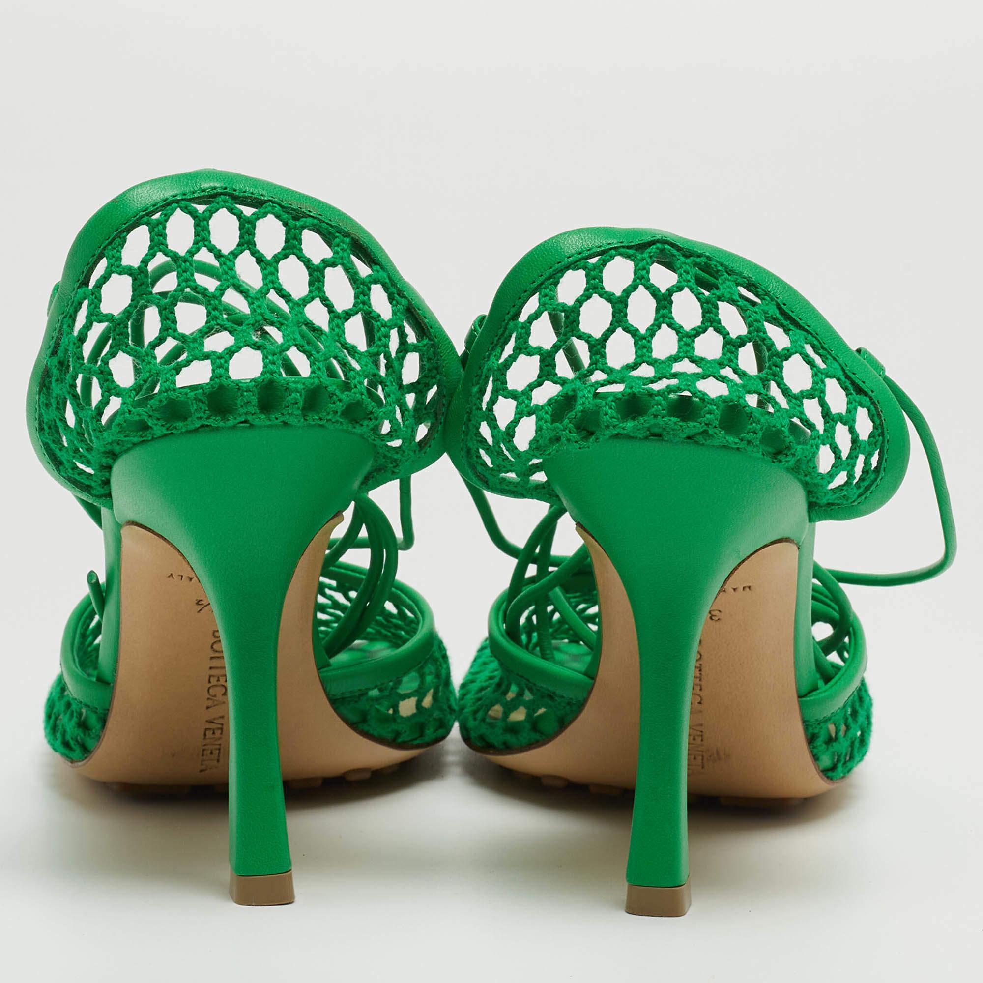 Women's Bottega Veneta Green Mesh Stretch Ankle Tie Pumps Size 37.5 For Sale