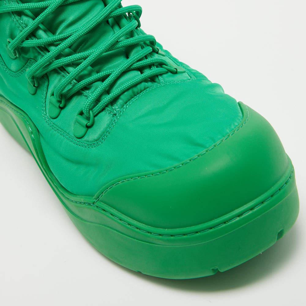 Men's Bottega Veneta Green Nylon Puddle Bomber Boots Size 42 For Sale