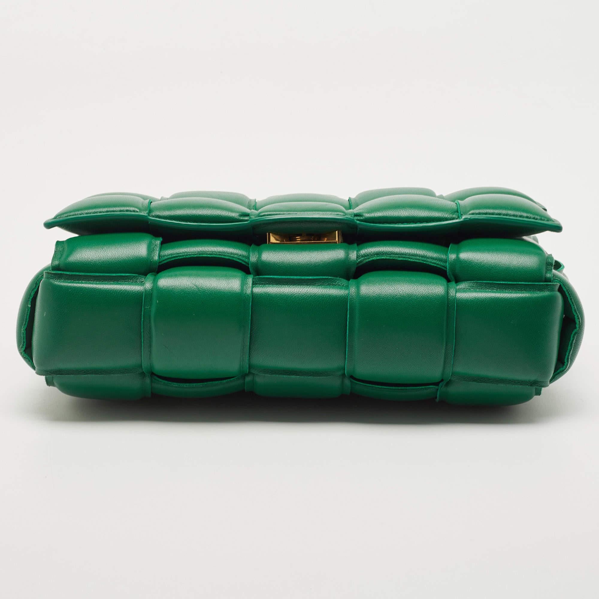 Women's Bottega Veneta Green Padded Intrecciato Leather Cassette Chain Bag