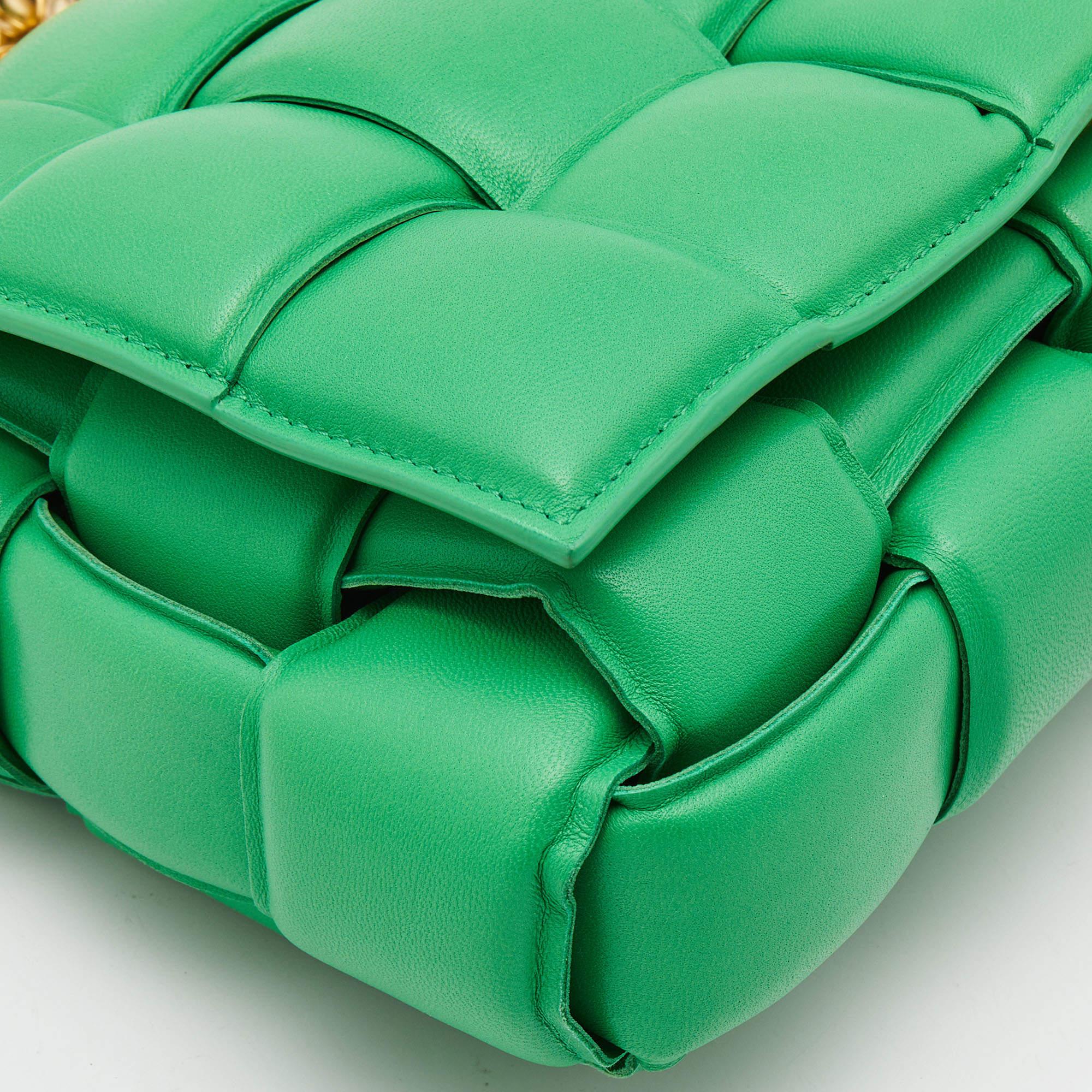 Bottega Veneta Green Padded Leather Chain Cassette Shoulder Bag 2