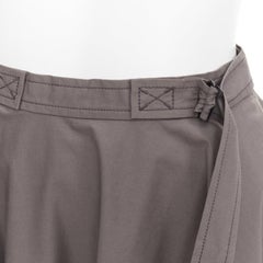 Falda midi acampanada de algodón gris de Bottega Veneta, ajustable y reversible, talla IT36 XXS