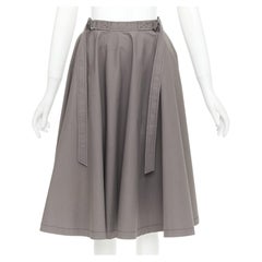 Falda midi acampanada de algodón gris de Bottega Veneta, ajustable y reversible, talla IT36 XXS