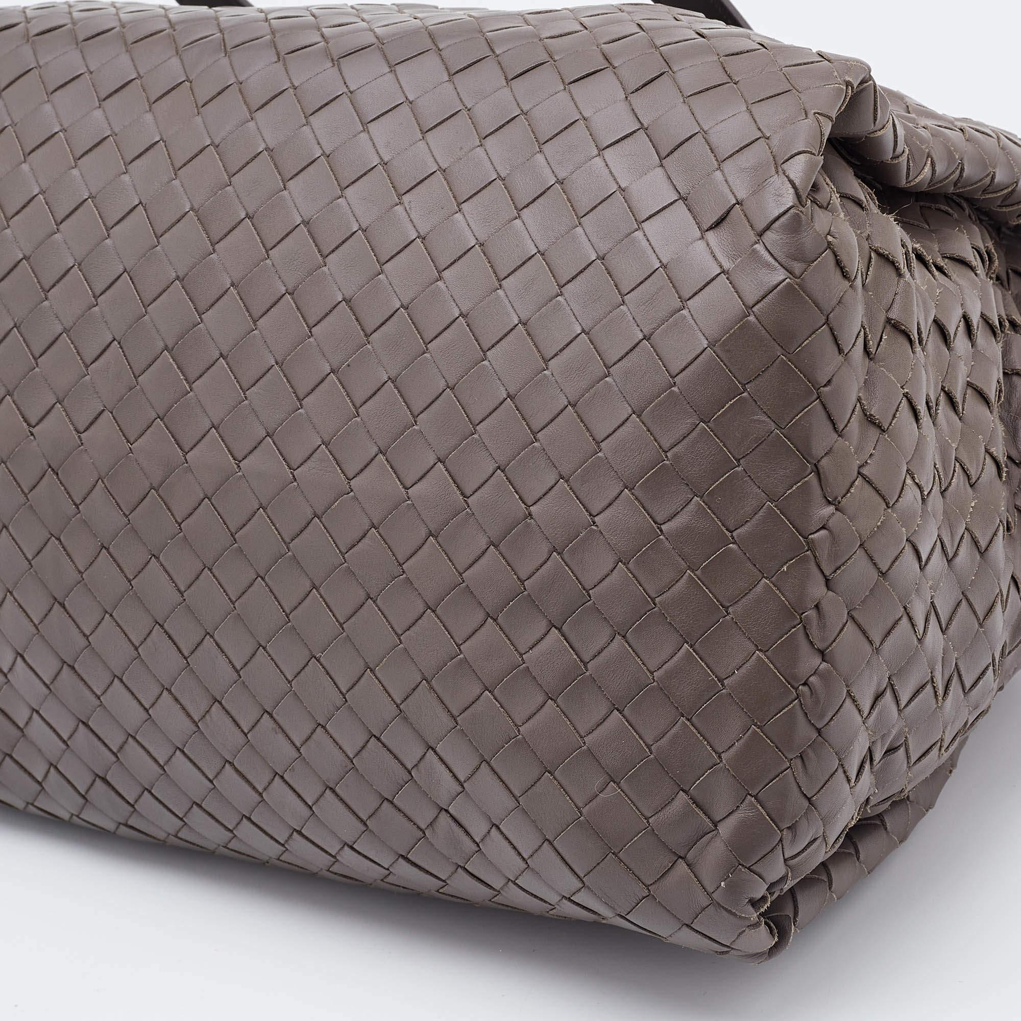 Bottega Veneta Grey Intrecciato Leather Boston Zip Bag 2