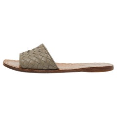 Bottega Veneta Grey Intrecciato Leather Flat Slides Size 35.5