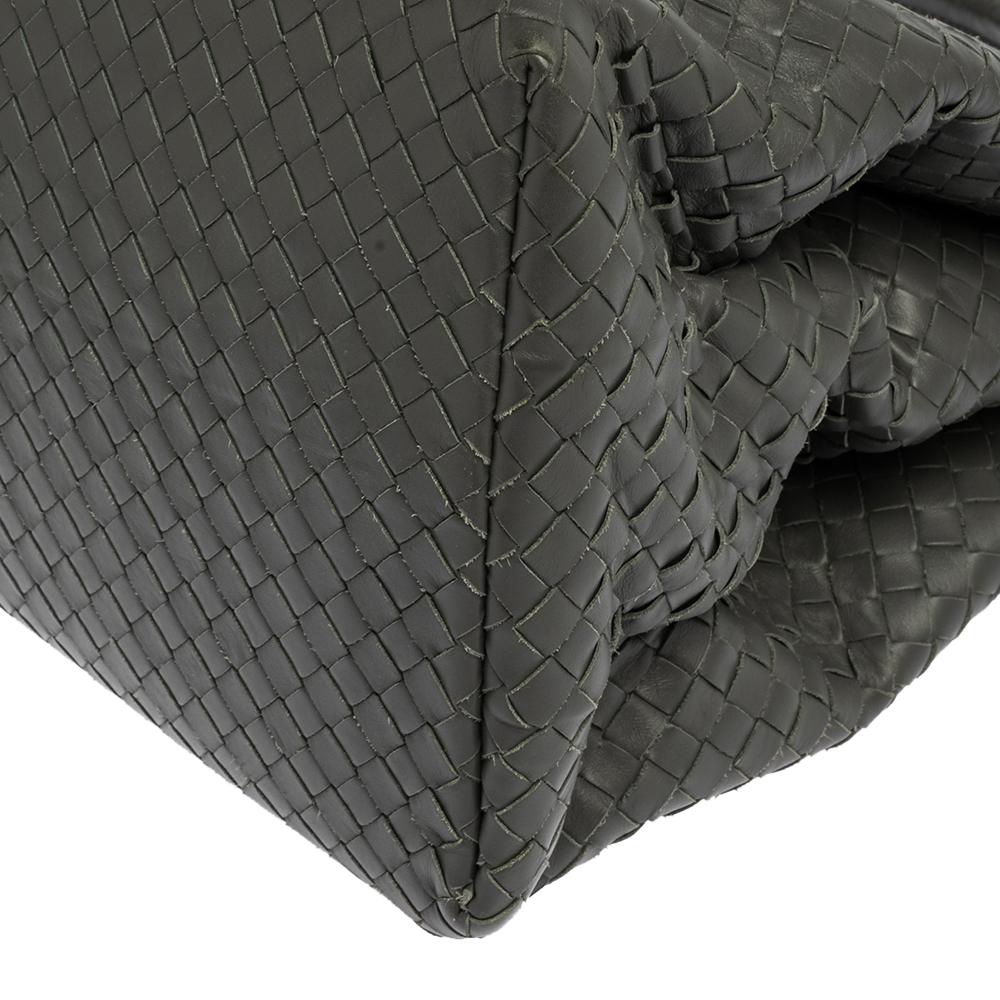 Bottega Veneta Grey Intrecciato Leather Medium Roma Tote In Good Condition In Dubai, Al Qouz 2