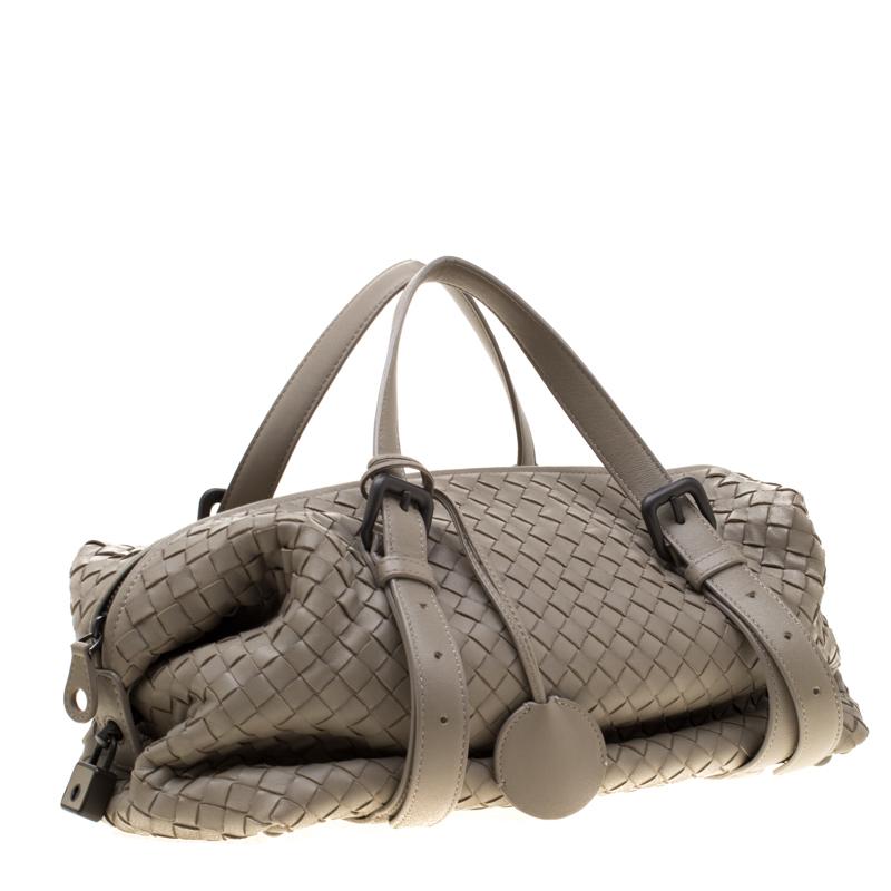 Bottega Veneta Grey Intrecciato Leather Montaigne Satchel In Good Condition In Dubai, Al Qouz 2
