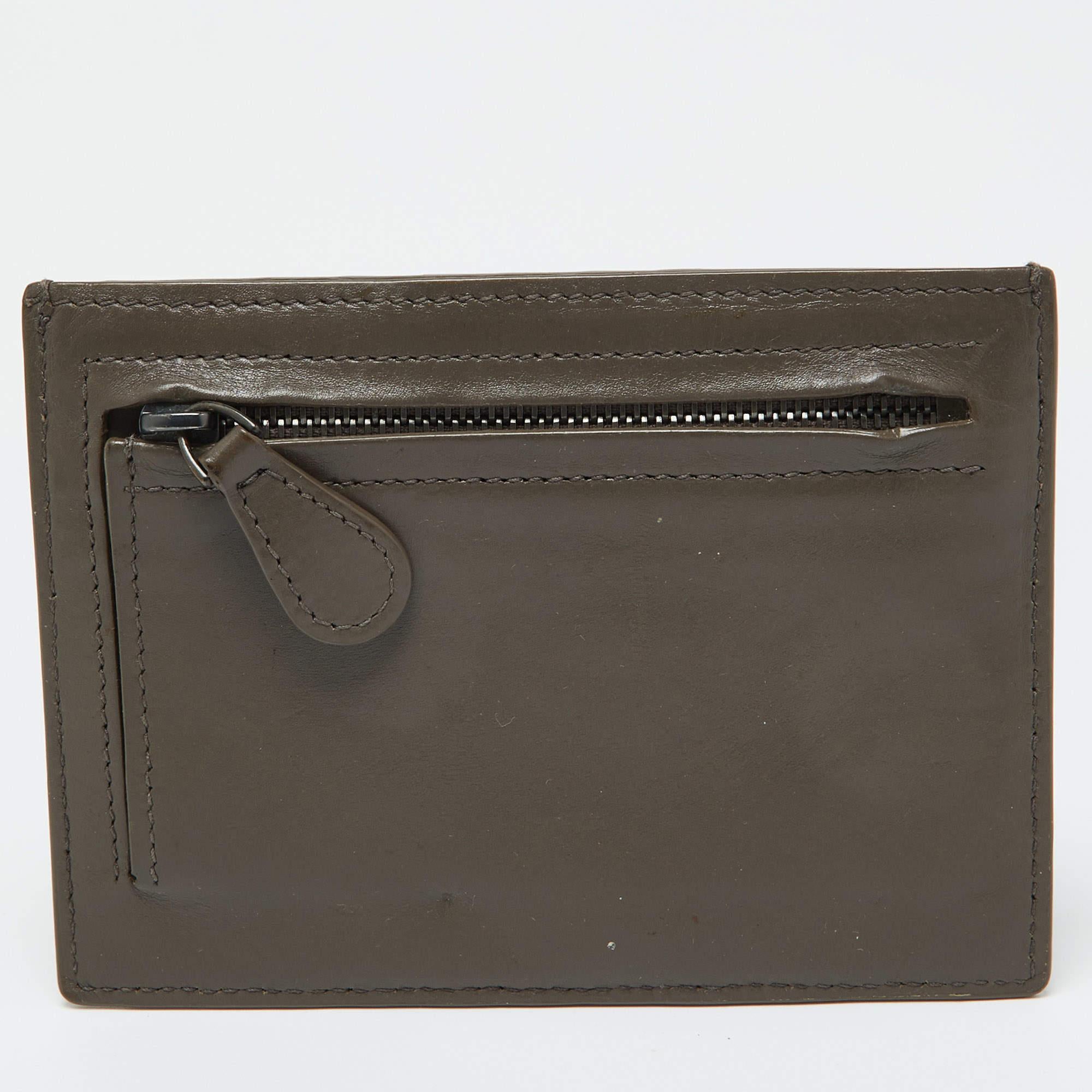 Men's Bottega Veneta Grey Intrecciato Leather Zip Card Holder For Sale