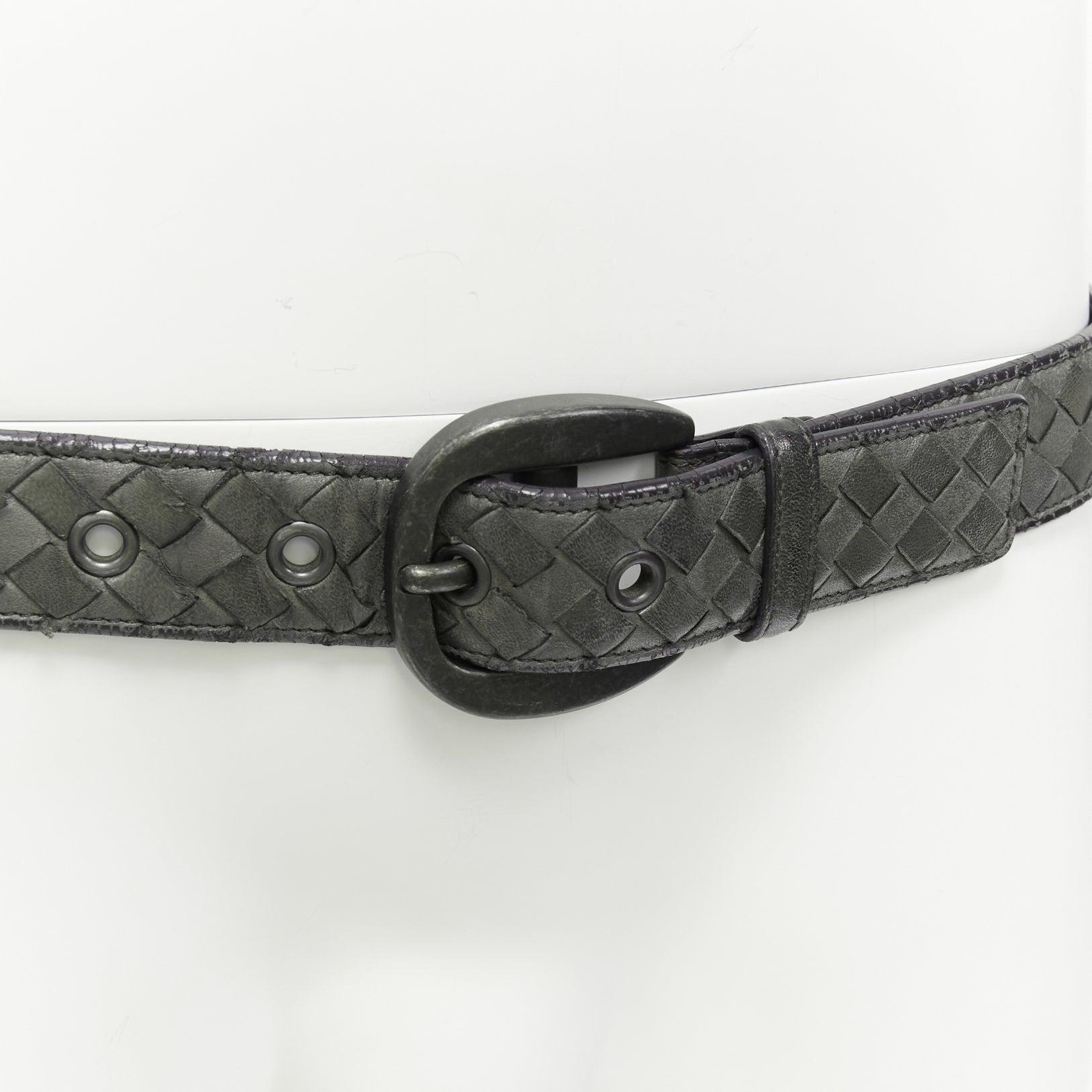 BOTTEGA VENETA grey intrecciato woven soft leather metal eyelet belt 85cm
Reference: CNLE/A00268
Brand: Bottega Veneta
Material: Leather, Metal
Color: Grey
Pattern: Solid
Closure: Belt
Lining: Black Leather
Made in: Italy

CONDITION:
Condition: