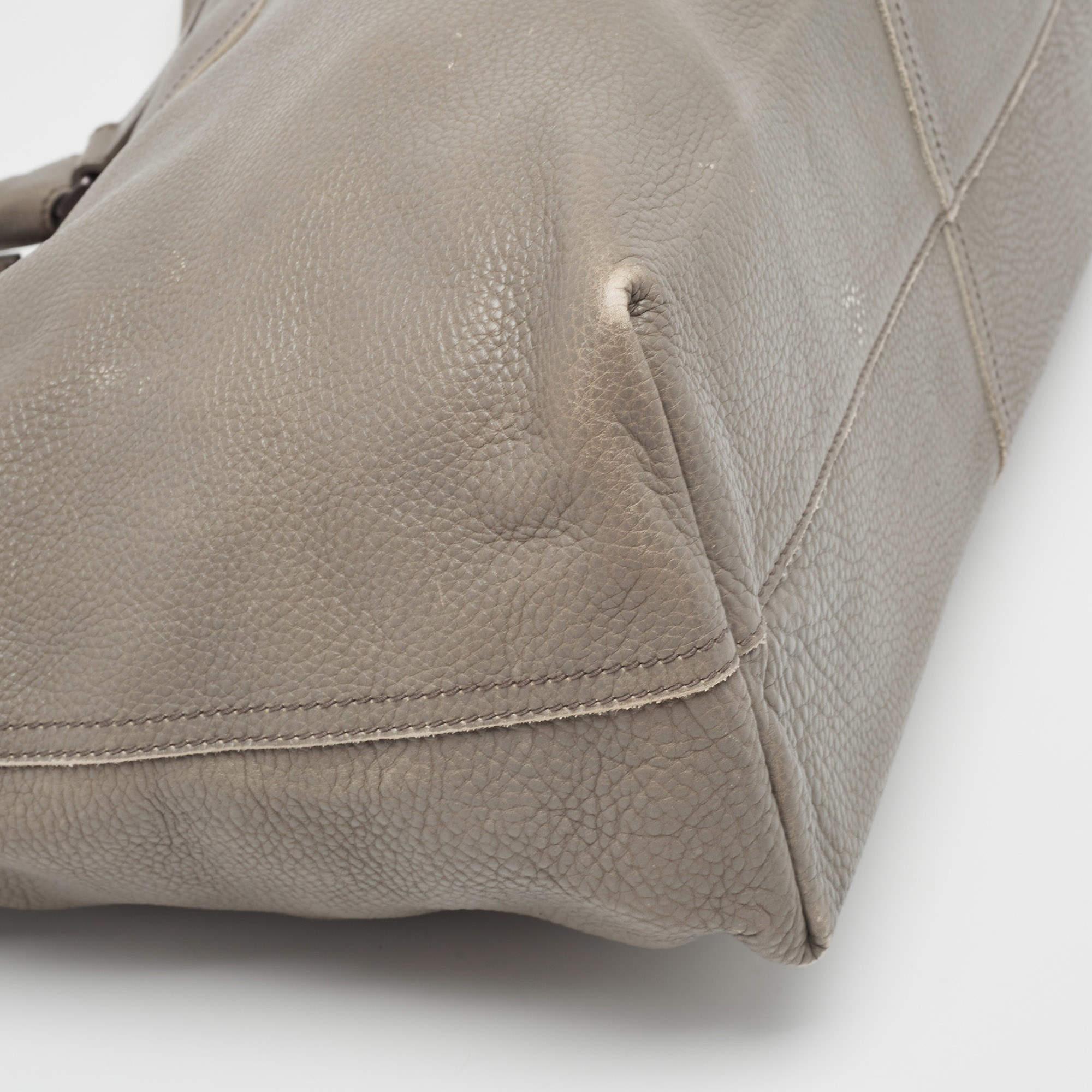 Bottega Veneta Grey Leather Intrecciato Handle Tote For Sale 11