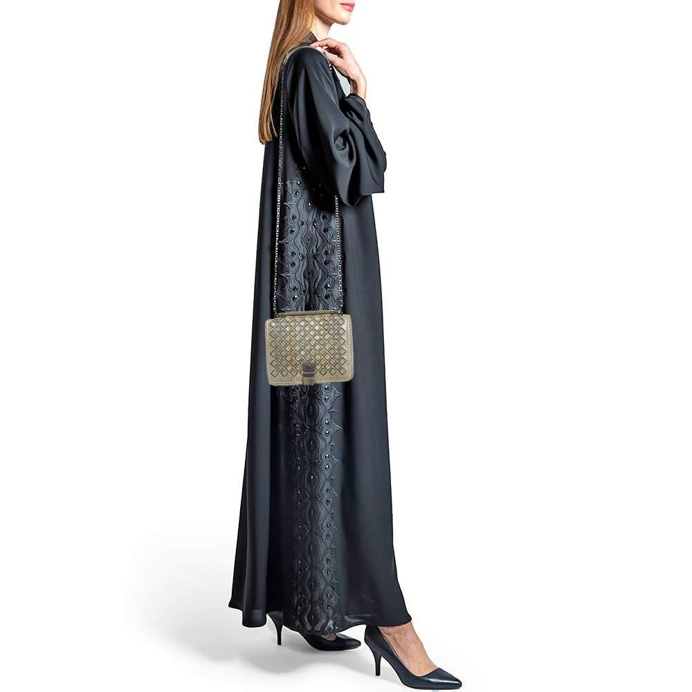 Bottega Veneta Grey Watersnake and Leather Runway Shoulder Bag In Good Condition For Sale In Dubai, Al Qouz 2