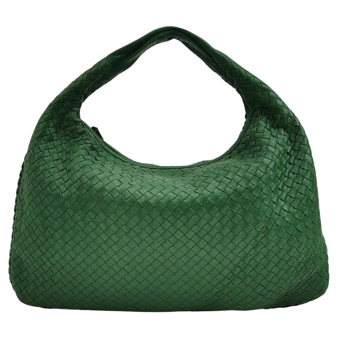 Bottega Veneta Hobo Bag Lambskin Intrecciato Parakeet Green Medium Large 47cm