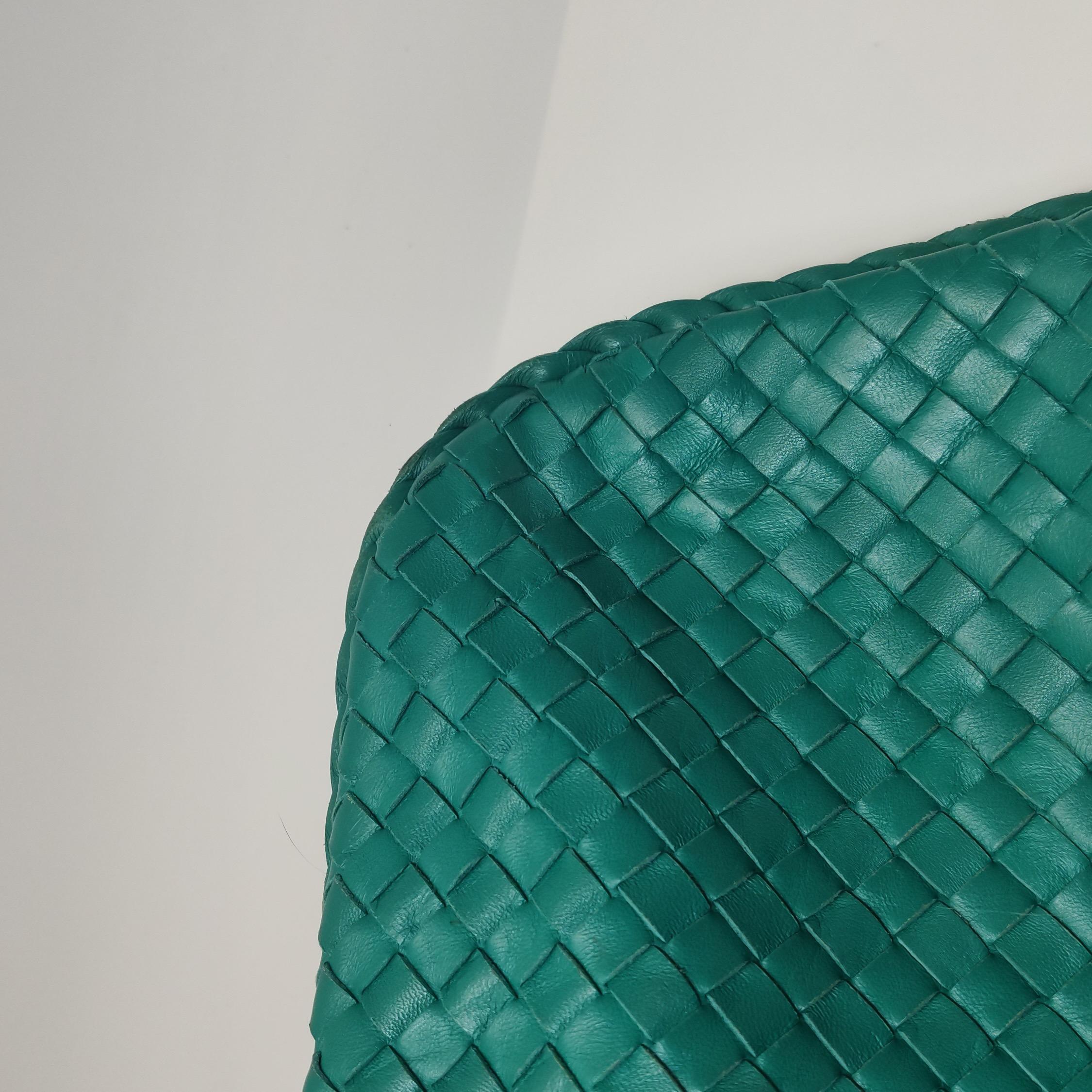 Bottega Veneta Hobo Bag Lambskin Intrecciato Teal Green Medium Large 47cm en vente 14