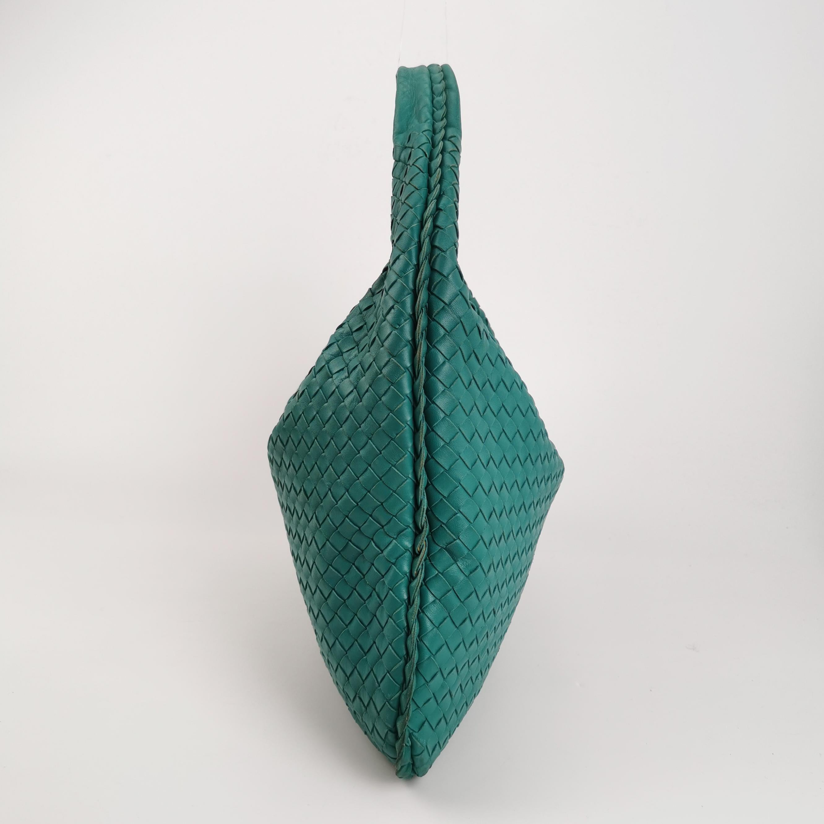 Vert Bottega Veneta Hobo Bag Lambskin Intrecciato Teal Green Medium Large 47cm en vente