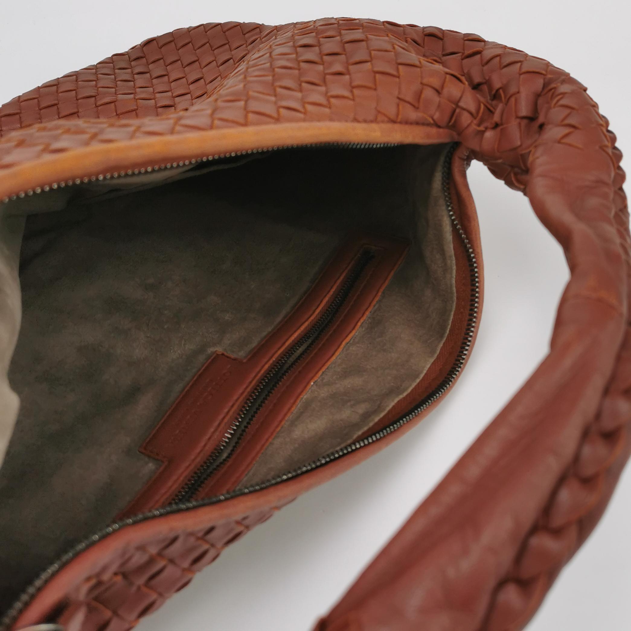 Bottega Veneta Hobo Bag Lambskin leather Brick Red 47cm 4