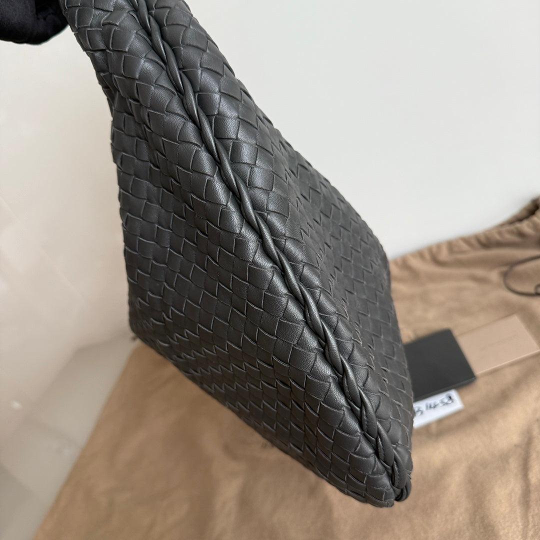 De las mujeres Bottega Veneta Bolso Hobo Piel de cordero Gris Oscuro Grande 47cm