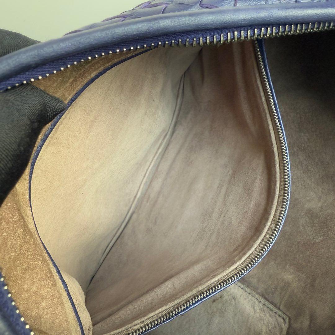 Bottega Veneta Hobo Bag Lambskin leather Dark Navy Medium 47cm For Sale 10
