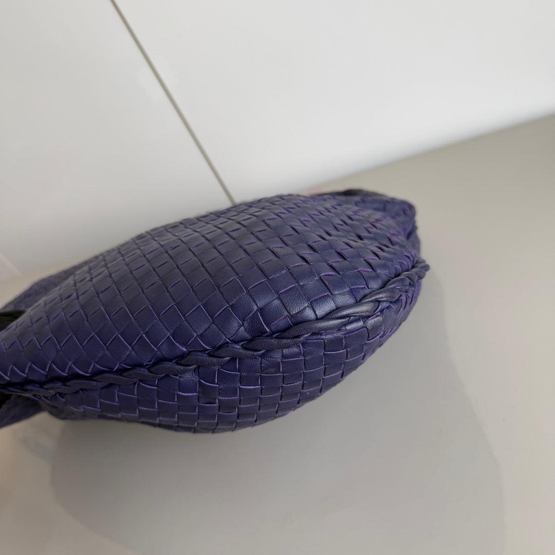 Bottega Veneta Hobo Bag Lambskin leather Dark Navy Medium 47cm For Sale 2