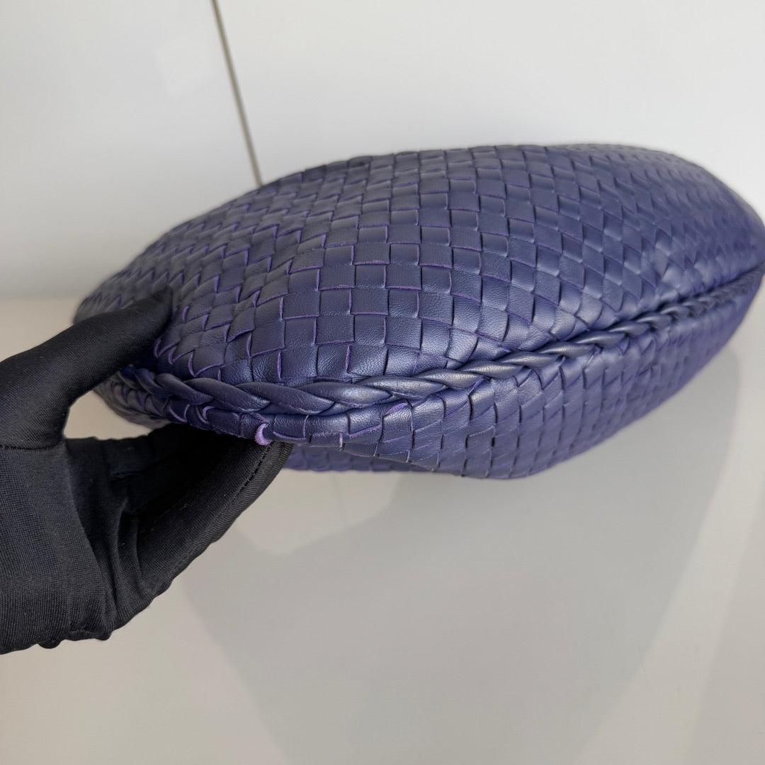 Bottega Veneta Hobo Bag Lambskin leather Dark Navy Medium 47cm For Sale 4