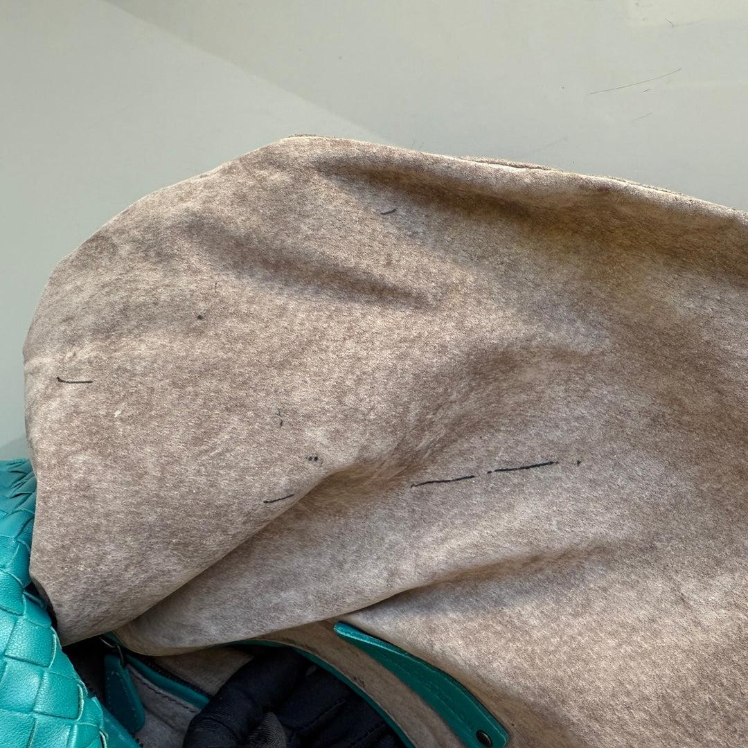 Bottega Veneta Hobo Bag Lambskin leather Green 47cm For Sale 12