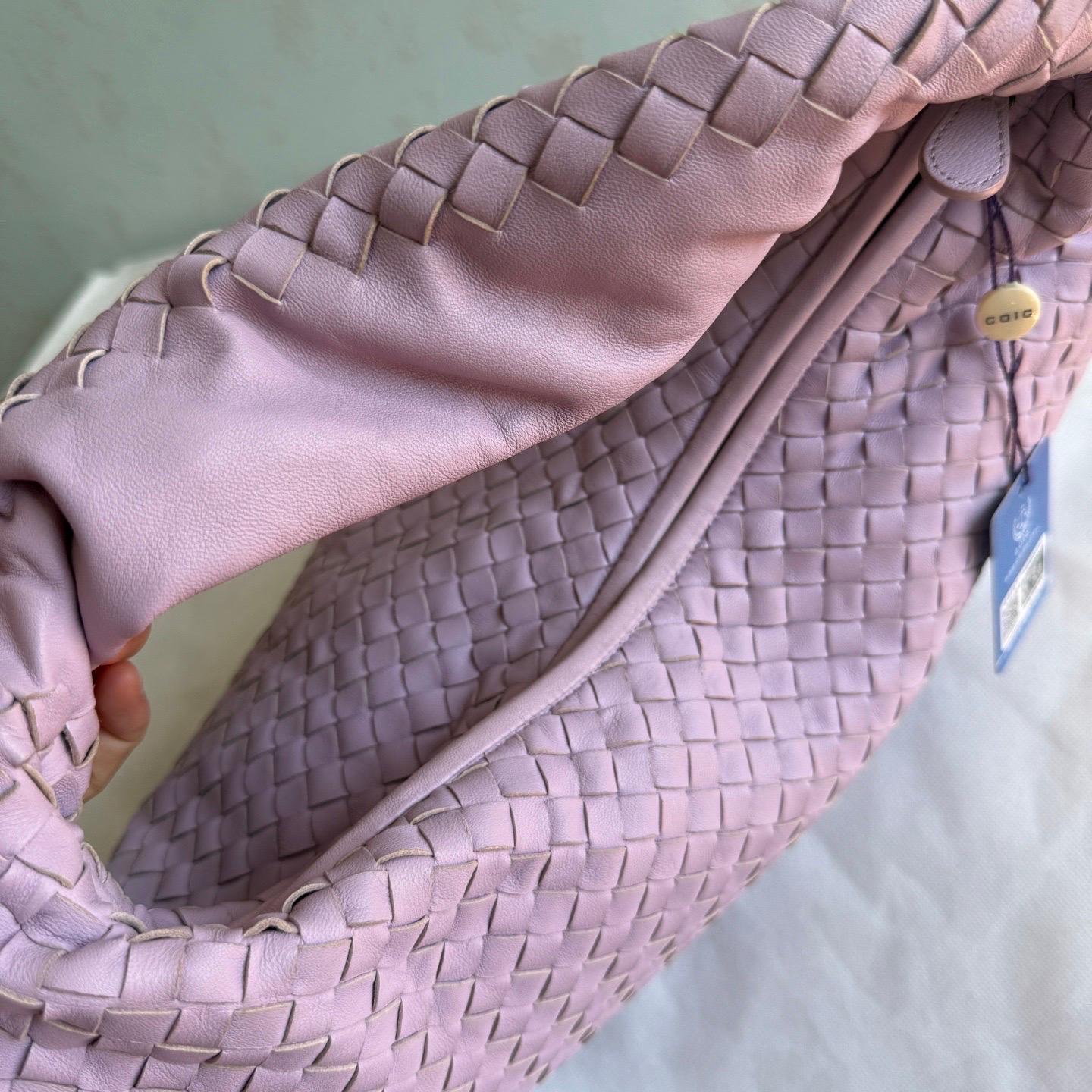Sac hobo Bottega Veneta en cuir d'agneau, violet lilas, grand modèle, 47 cm Excellent état - En vente à AUBERVILLIERS, FR