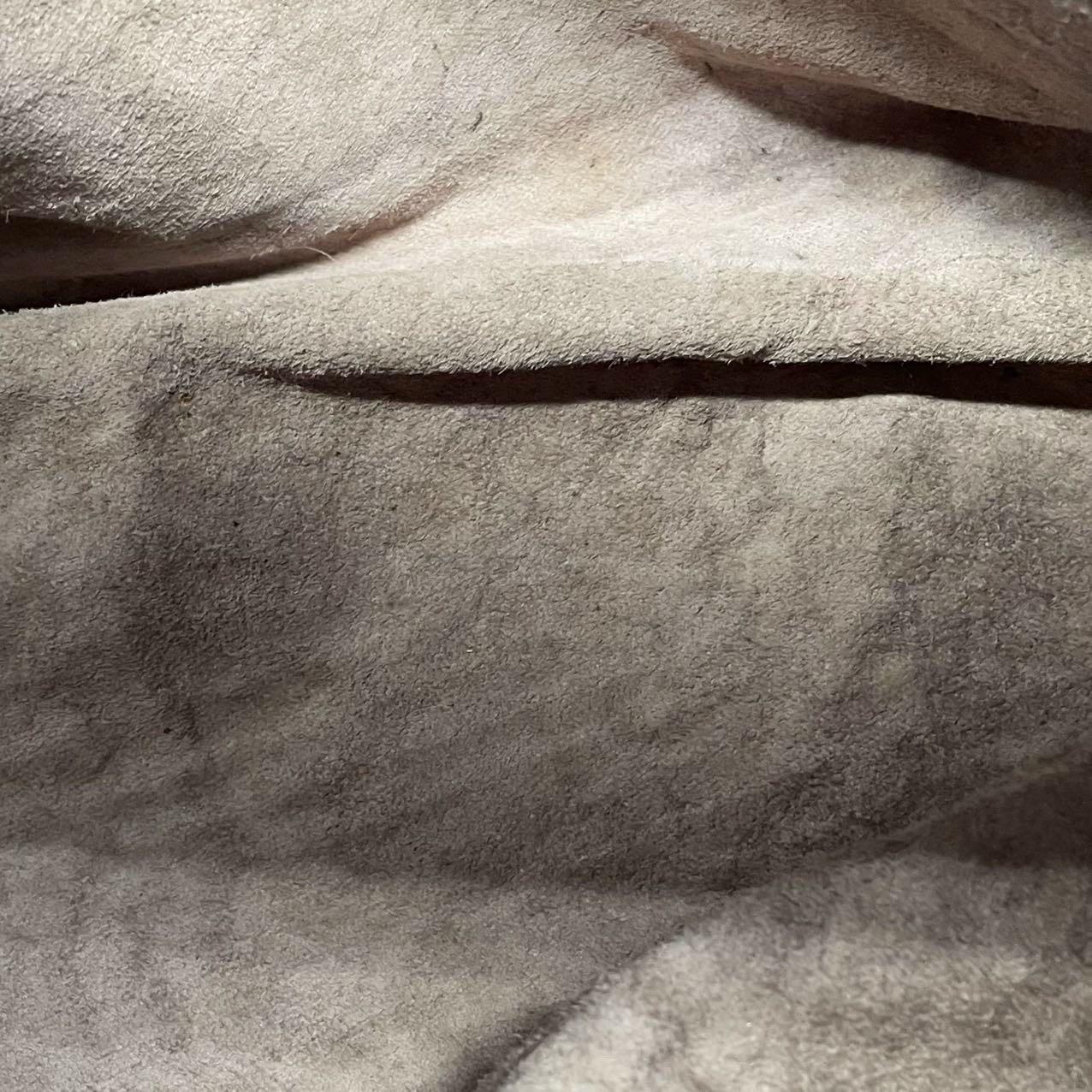 Bottega Veneta Borsa Hobo in pelle di agnello Navy Medium 47cm in vendita 9